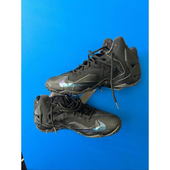 Nike LeBron 11 Blackout Anthracite 616175090 XI 11.5 - Picture 2 of 7